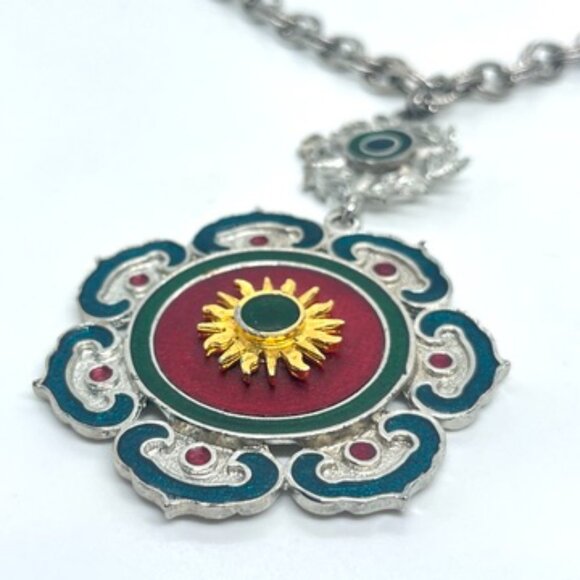 VINTAGE CAPRI STATEMENT NECKLACE SUN MEDALLION GREEK REVIVAL ENAMEL CHUNKY 70S - Picture 8 of 13